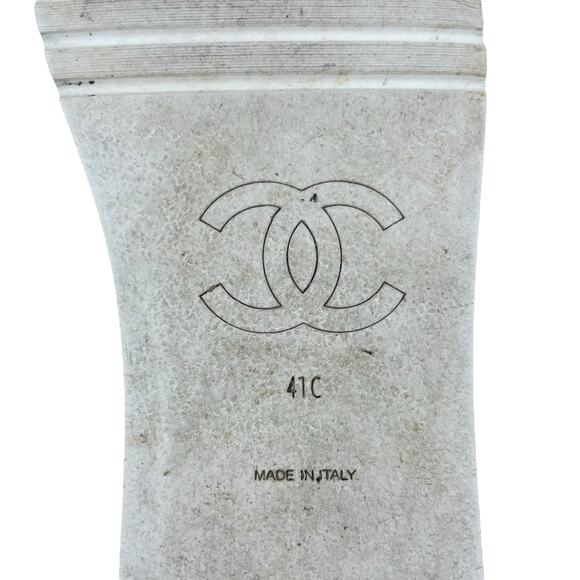 Chanel Goatskin Fabric Quilted Gladiator Dad Sandals White Gray Size 41C - Picture 11 of 13